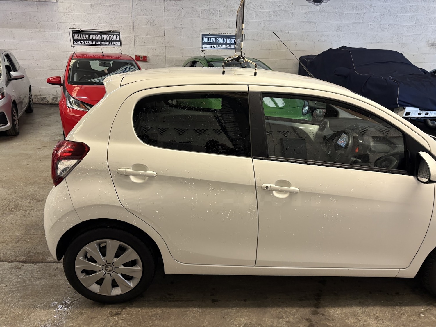 Used Peugeot 108 2016 for sale - 77864874: Photo 11