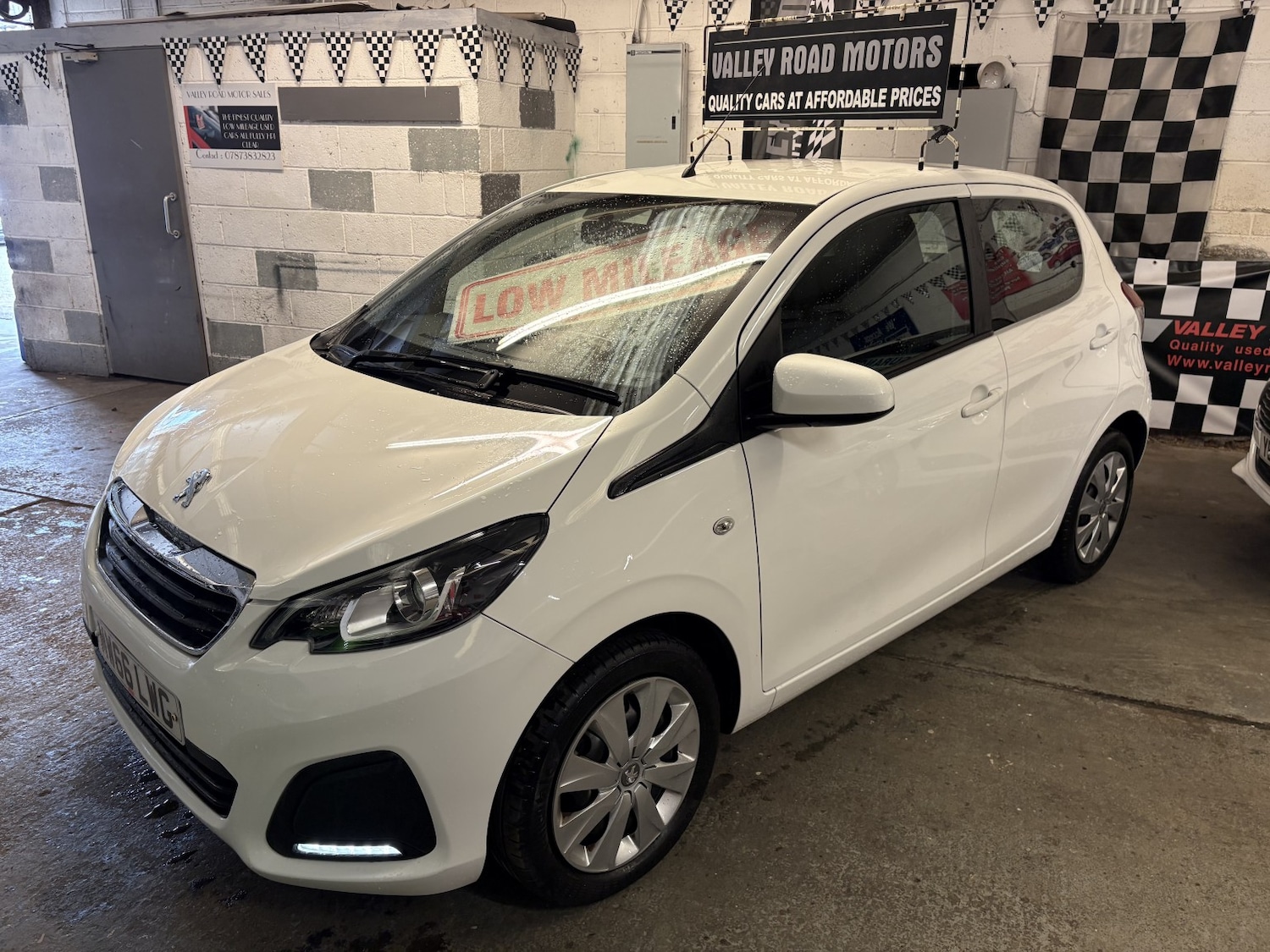 Used Peugeot 108 2016 for sale - 77864874: Photo 14