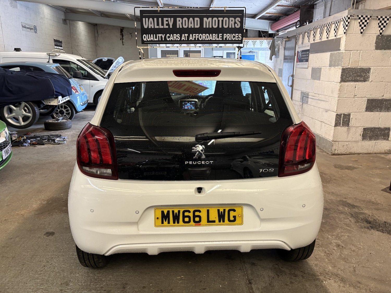 Used Peugeot 108 2016 for sale - 77864874: Photo 16