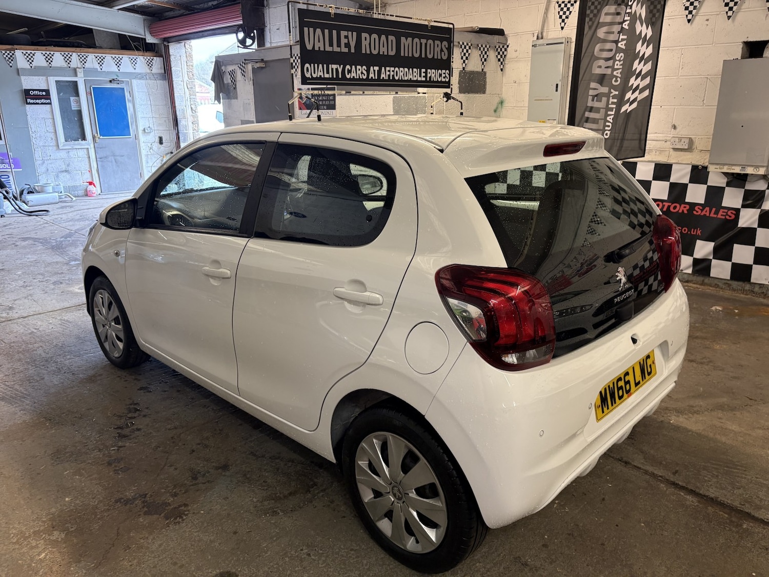 Used Peugeot 108 2016 for sale - 77864874: Photo 9