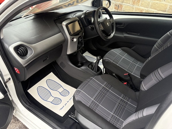 Used Peugeot 108 2017 for sale - 76286992: Photo 14