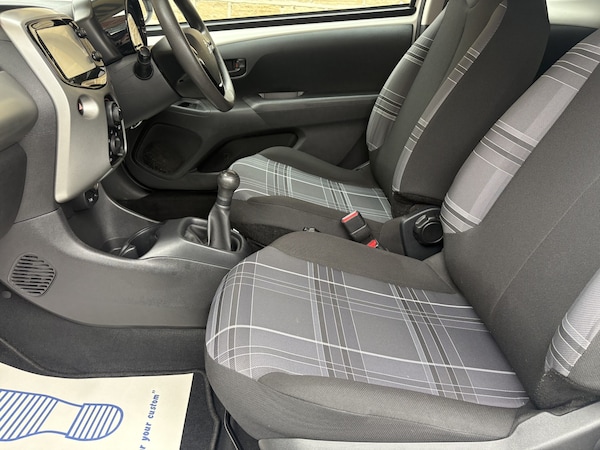 Used Peugeot 108 2017 for sale - 76286992: Photo 17
