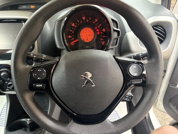 Used Peugeot 108 2017 for sale - 76286992: Photo 19