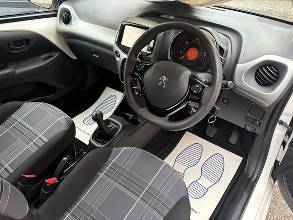 Used Peugeot 108 2017 for sale - 76286992: Photo 27