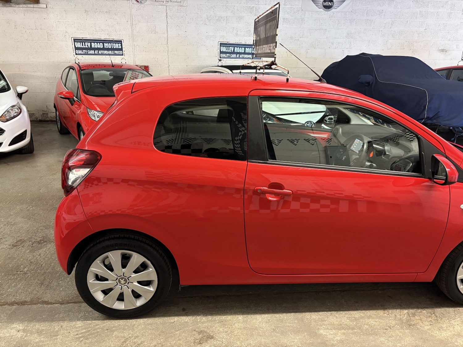Used Peugeot 108 2016 for sale - 76565147: Photo 17