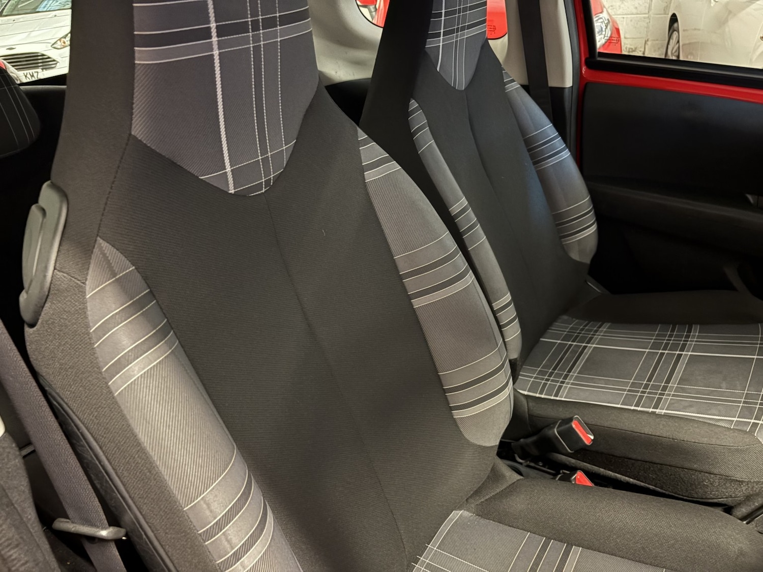 Used Peugeot 108 2016 for sale - 76565147: Photo 27