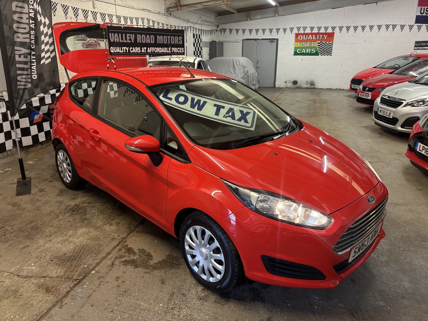 Used Ford Fiesta 2014 for sale - 78131599: Photo 2