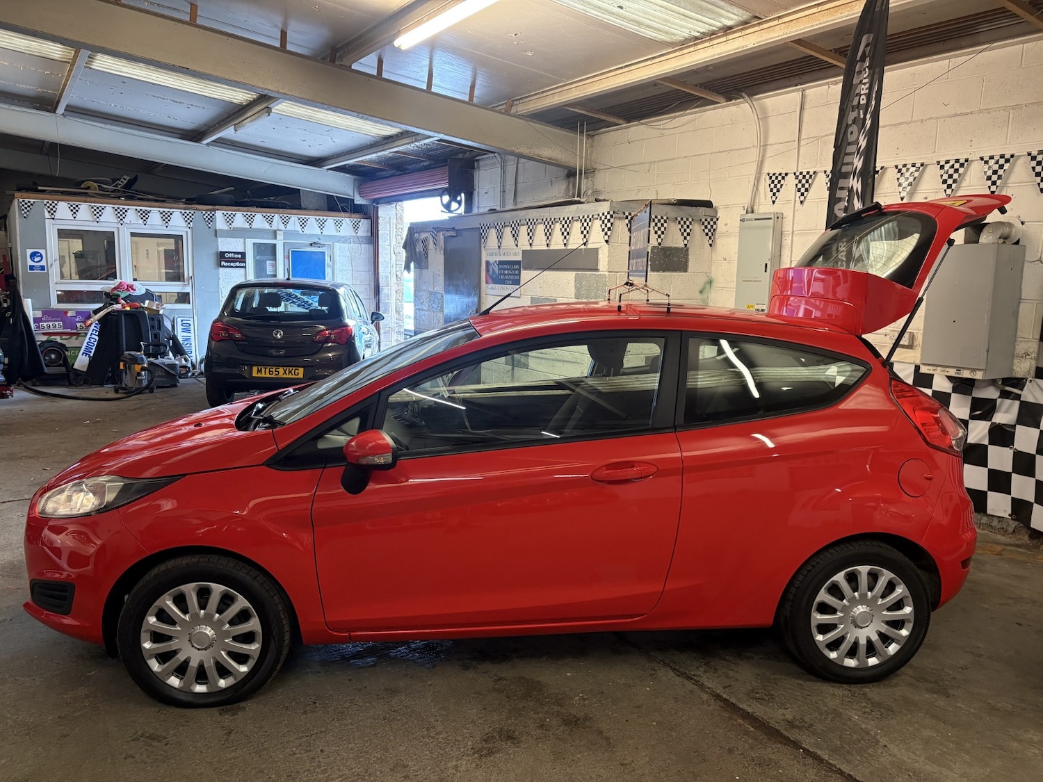 Used Ford Fiesta 2014 for sale - 78131599: Photo 8