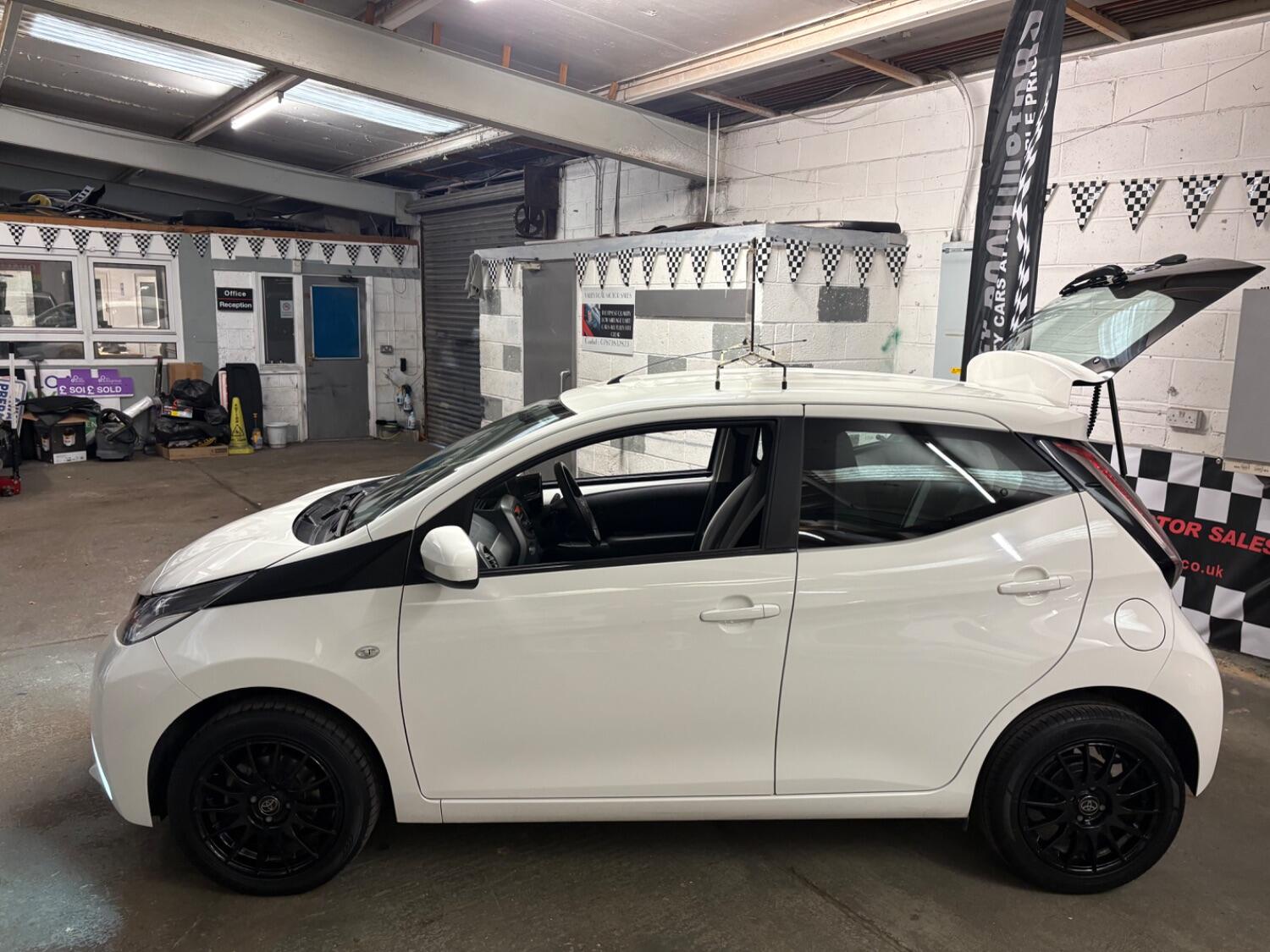 Vehicle 22