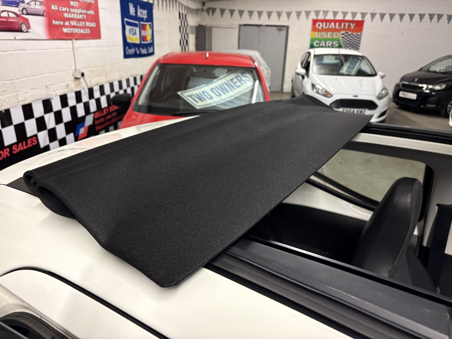 Used Toyota AYGO 2015 for sale - 76769620: Photo 13