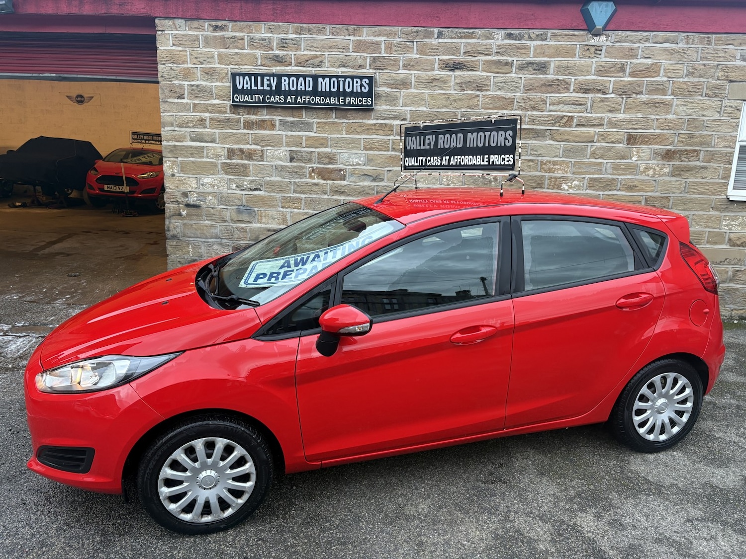 Used Ford Fiesta 2015 for sale - 76821610: Photo 3