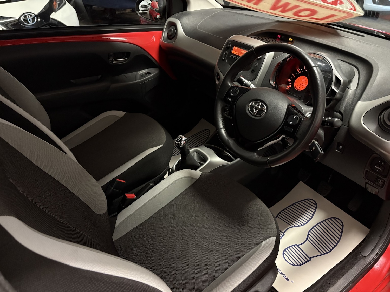 Used Toyota AYGO 2016 for sale - 76559943: Photo 17