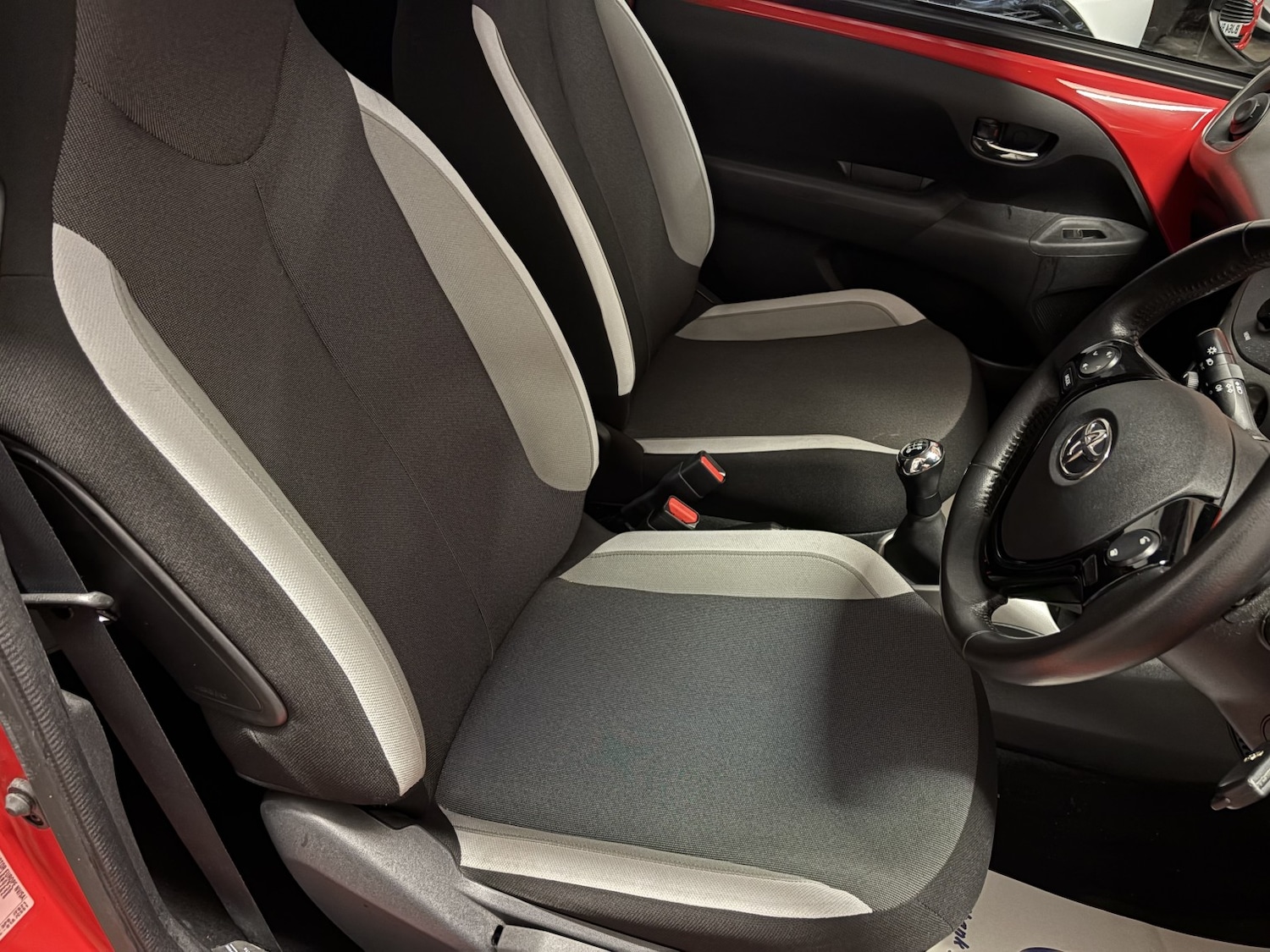 Used Toyota AYGO 2016 for sale - 76559943: Photo 19