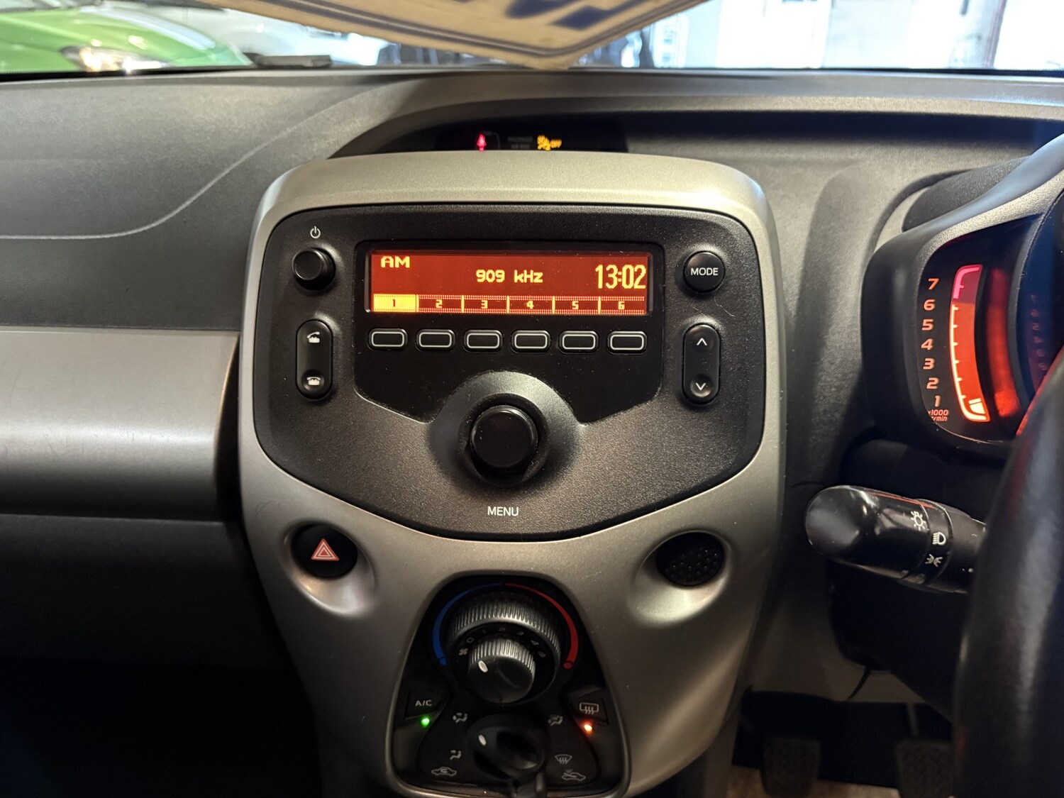 Used Toyota AYGO 2016 for sale - 78131588: Photo 27