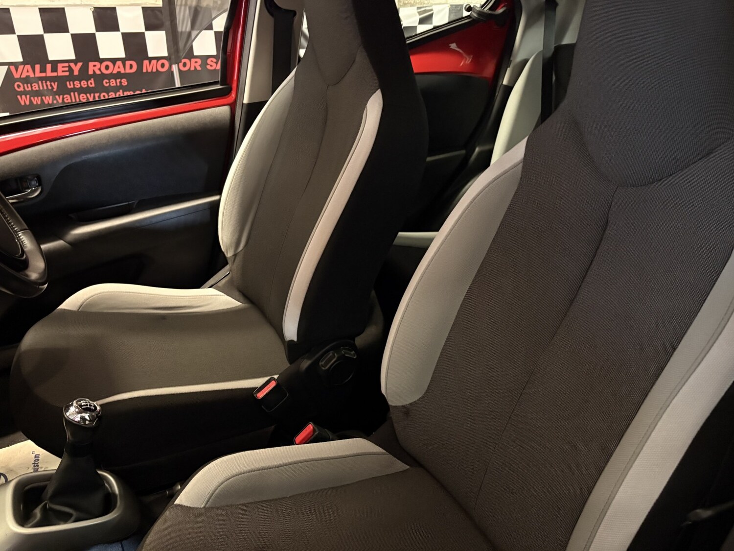 Used Toyota AYGO 2016 for sale - 78131588: Photo 30