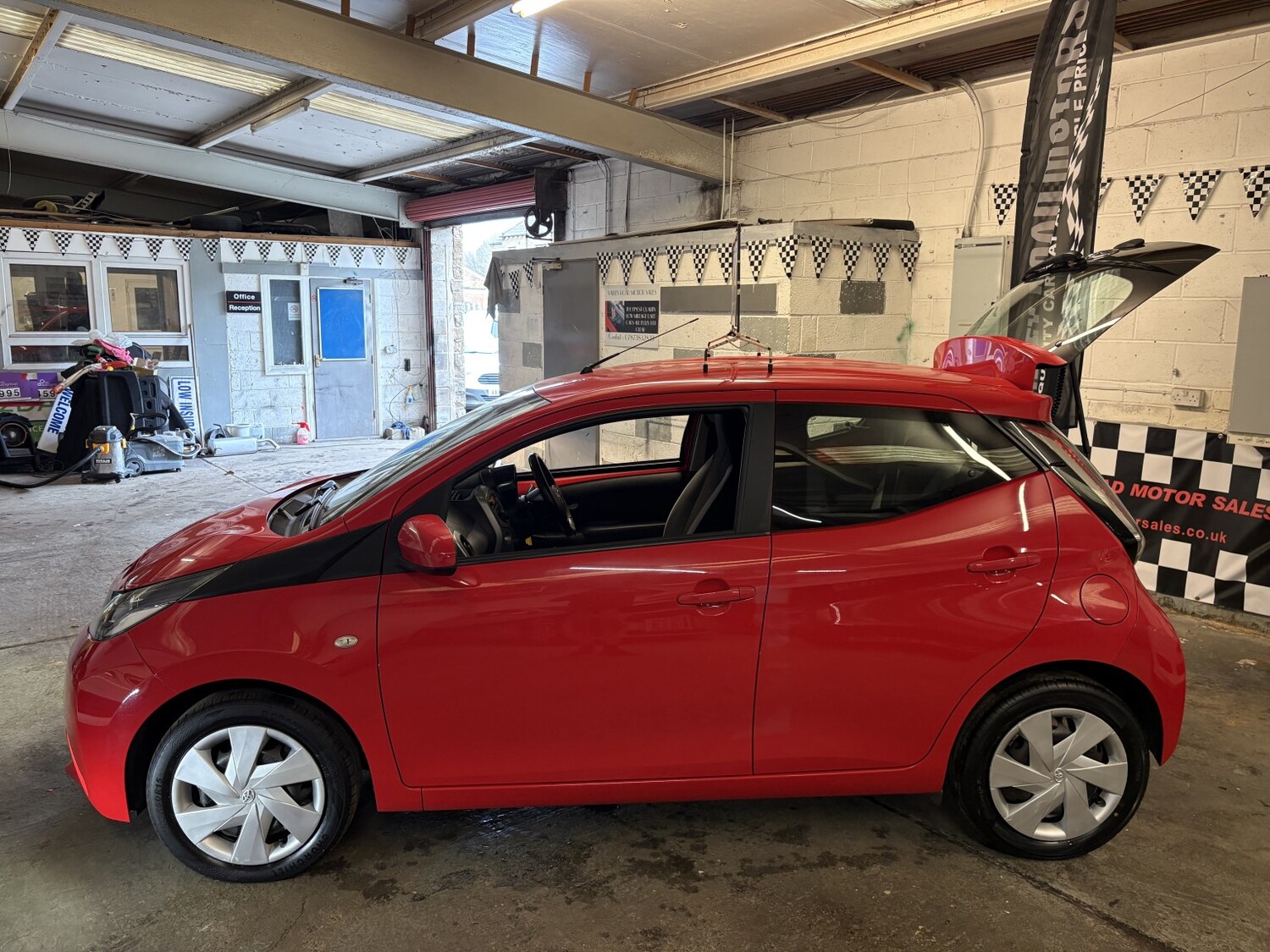 Used Toyota AYGO 2016 for sale - 78131588: Photo 7