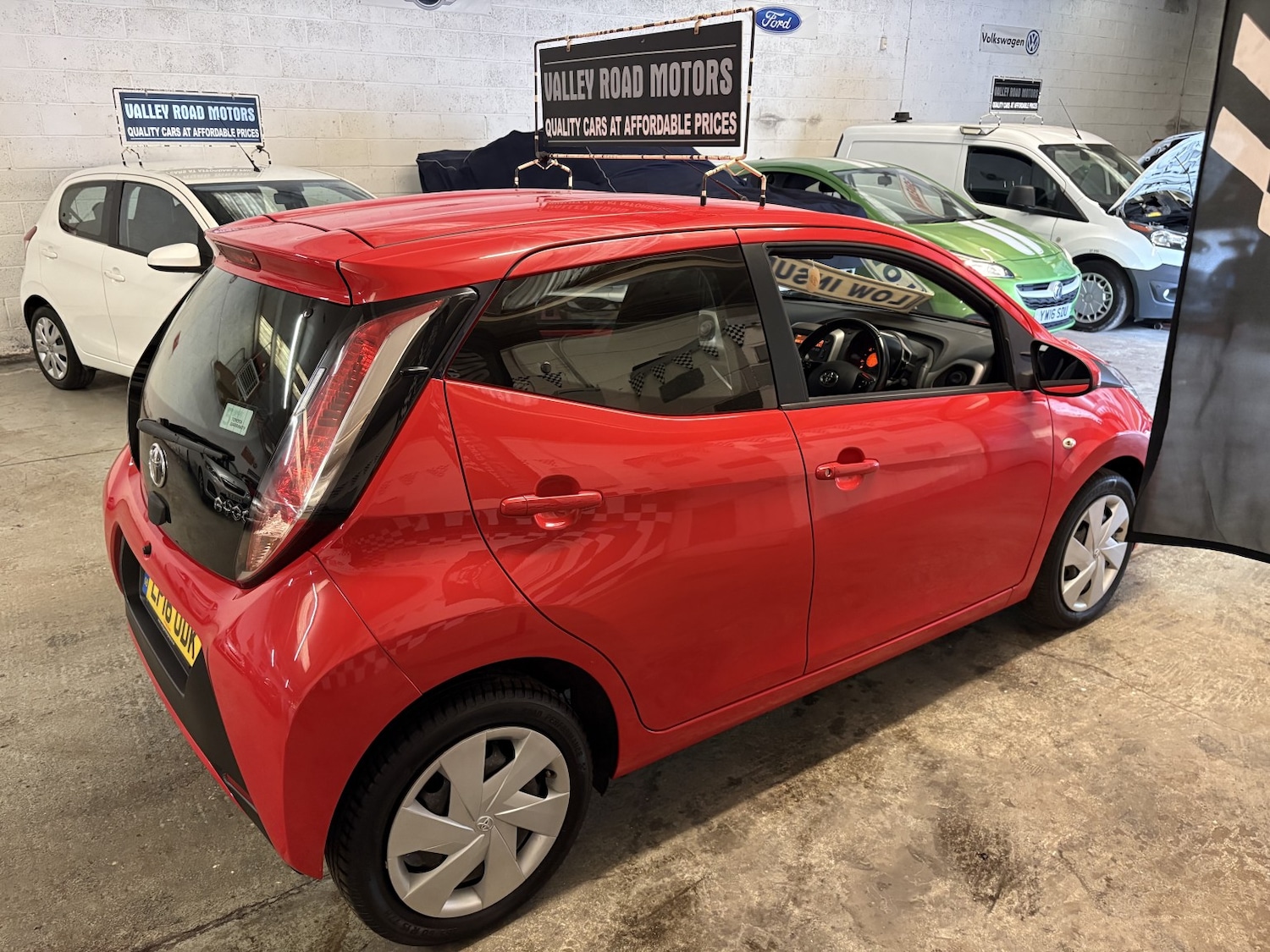 Used Toyota AYGO 2016 for sale - 78131588: Photo 9