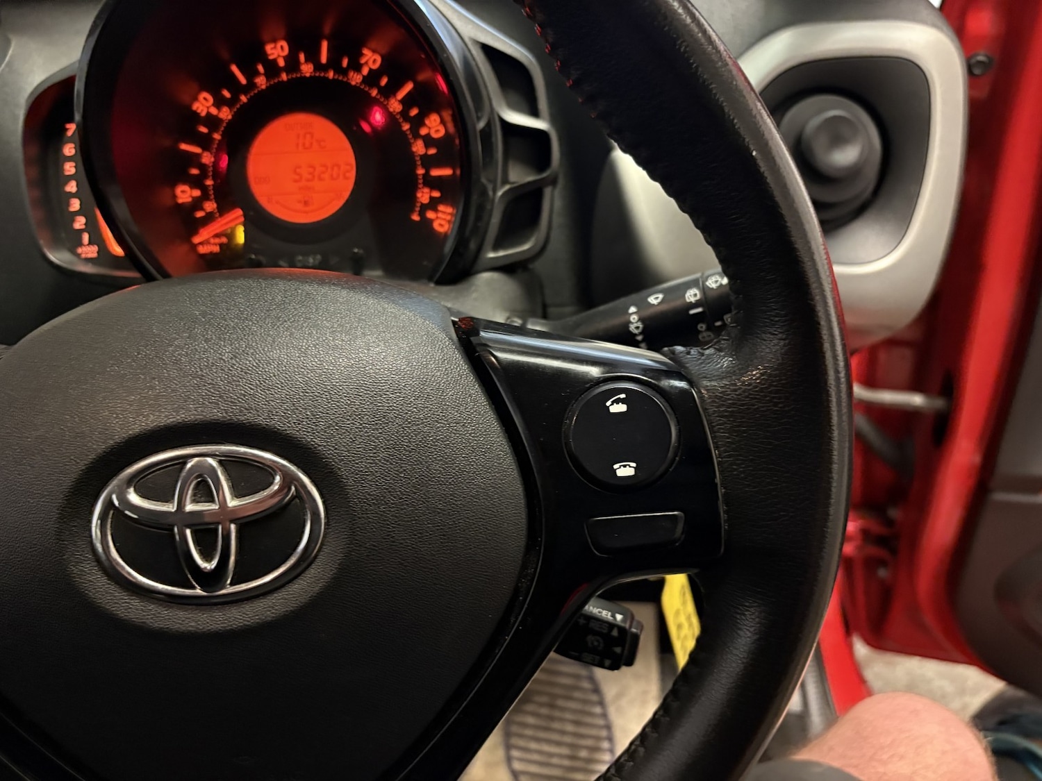 Used Toyota AYGO 2016 for sale - 77395220: Photo 25