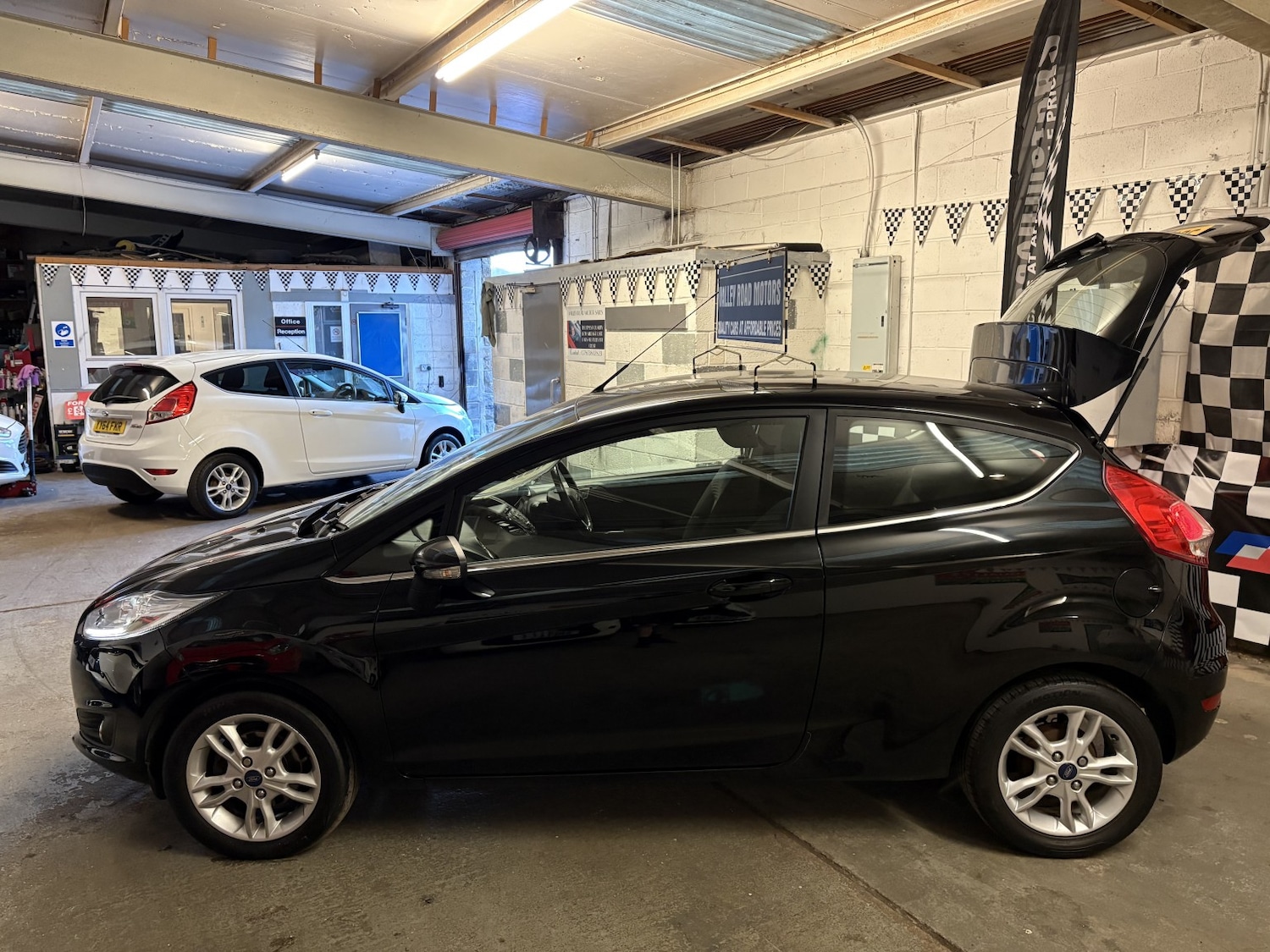 Used Ford Fiesta 2016 for sale - 76412235: Photo 10