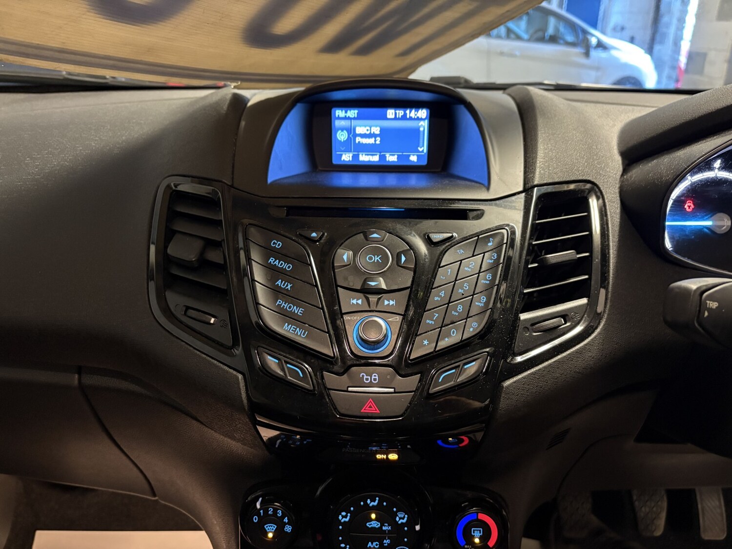 Used Ford Fiesta 2016 for sale - 76412235: Photo 25