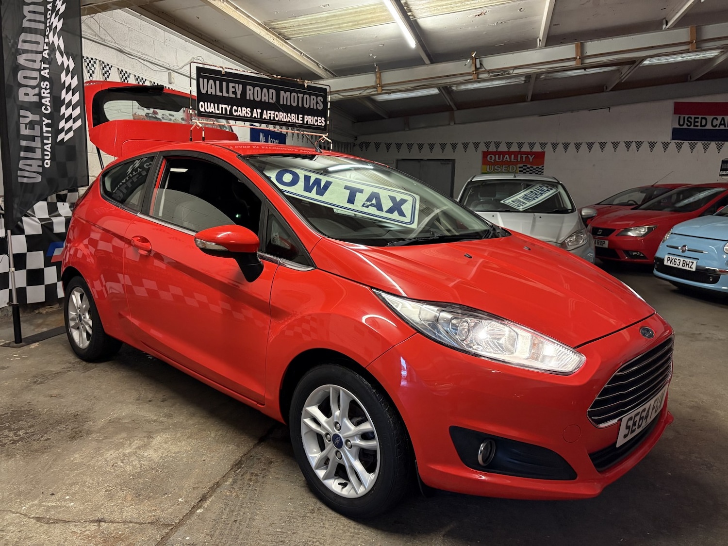 Used Ford Fiesta 2015 for sale - 77363633: Photo 2