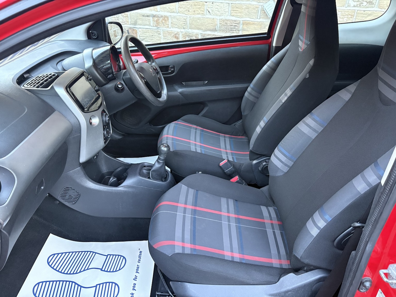 Used Peugeot 108 2015 for sale - 76918459: Photo 11