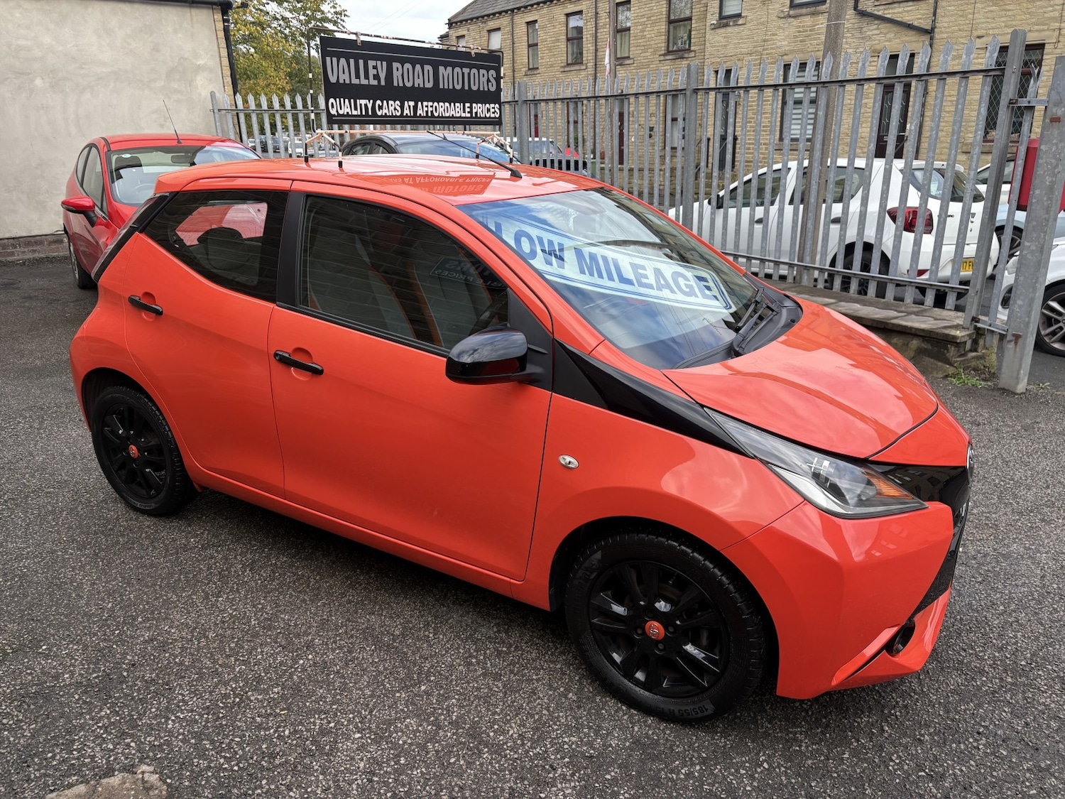 Used Toyota AYGO 2014 for sale - 76334775: Photo 5