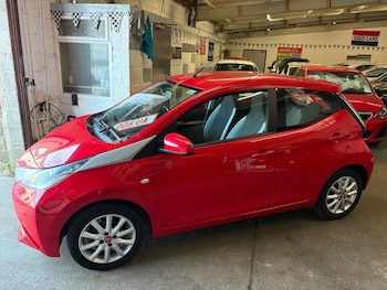 Toyota - AYGO
