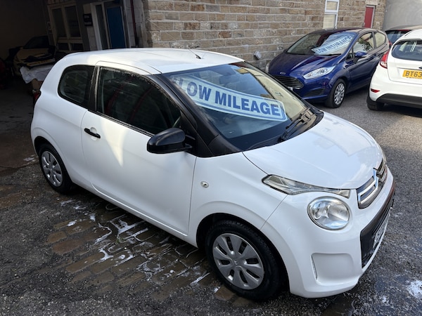 Used Citroen C1 2015 for sale - 76045676: Photo 2