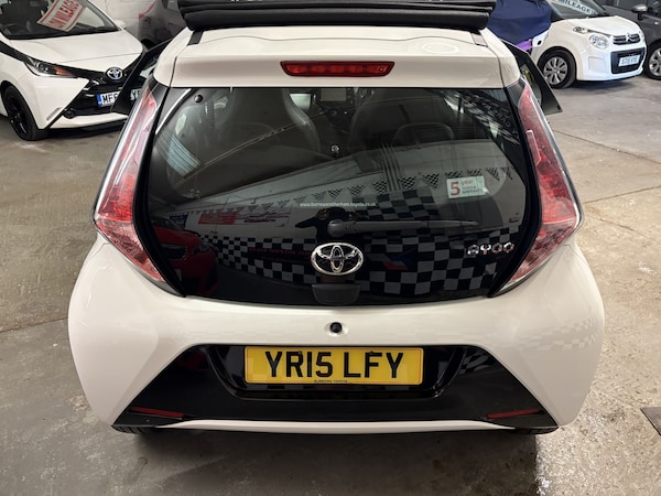Used Toyota AYGO 2015 for sale - 76299099: Photo 14