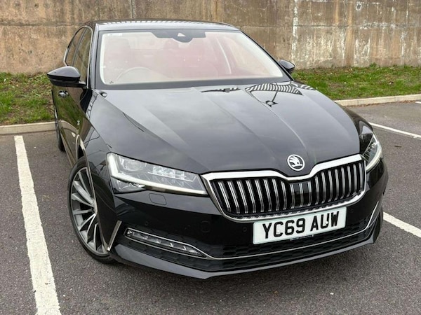 Used Skoda Superb 2019 for sale - 76131542: Photo 1