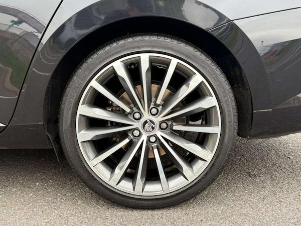 Used Skoda Superb 2019 for sale - 76131542: Photo 25