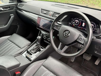 Used Skoda Superb 2019 for sale - 76131542: Photo 4