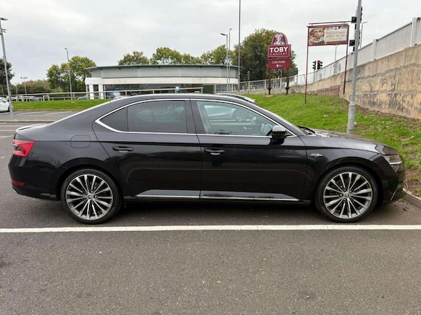 Used Skoda Superb 2019 for sale - 76131542: Photo 5