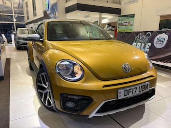 Used Volkswagen Beetle 2017 for sale - 77225785: Photo