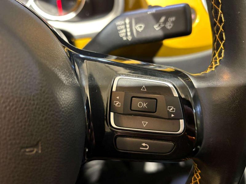 Used Volkswagen Beetle 2017 for sale - 77225785: Photo 31