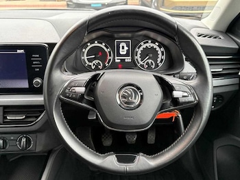 Used Skoda Kamiq 2020 for sale - 75428435: Photo