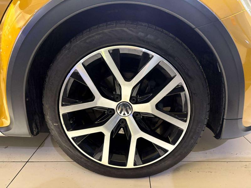 Used Volkswagen Beetle 2017 for sale - 77505661: Photo 28