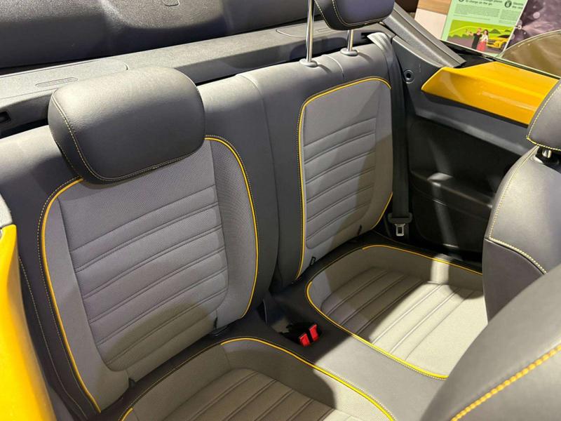 Used Volkswagen Beetle 2017 for sale - 77505661: Photo 34