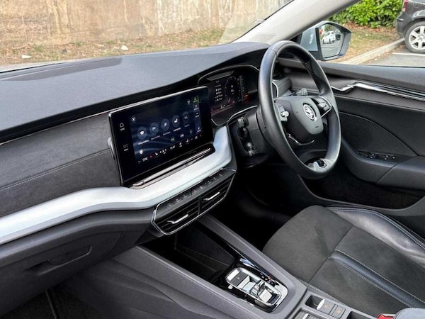 Used Skoda Octavia 2023 for sale - 76261100: Photo 4