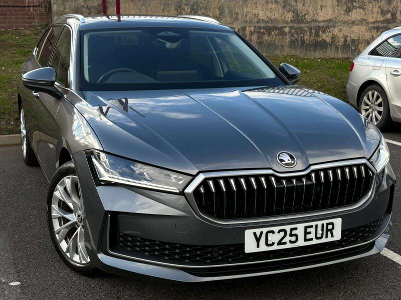 Used Skoda Superb 2025 for sale - 76494682: Photo 1