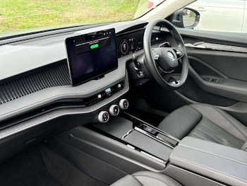 Used Skoda Superb 2025 for sale - 76494682: Photo