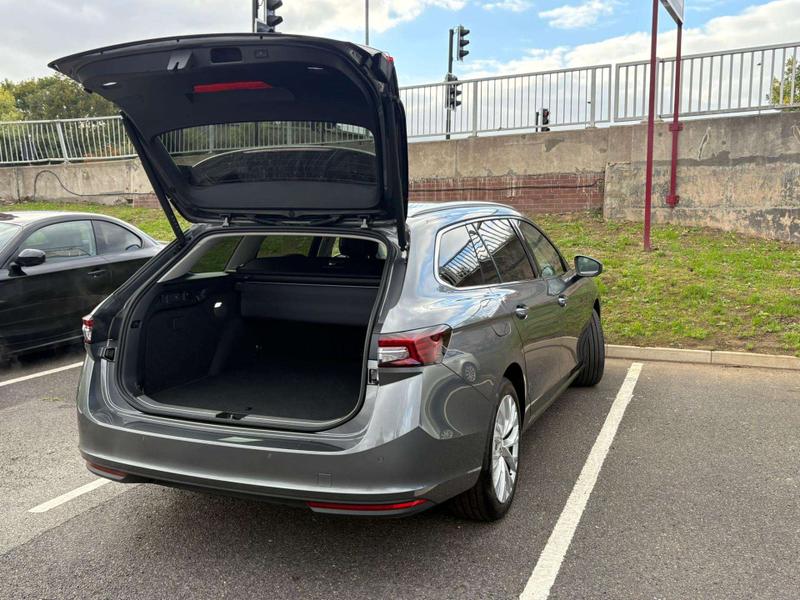 Used Skoda Superb 2025 for sale - 76494682: Photo 36