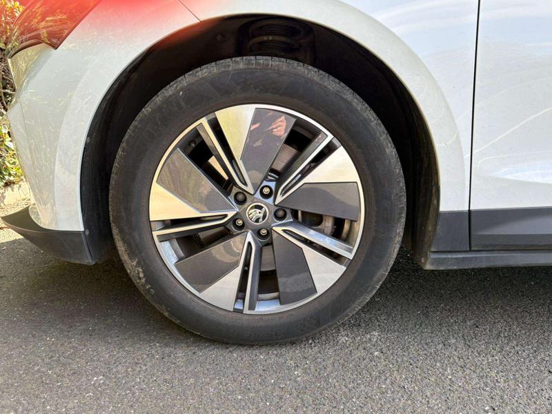 Used Skoda Enyaq 2025 for sale - 77619815: Photo 32