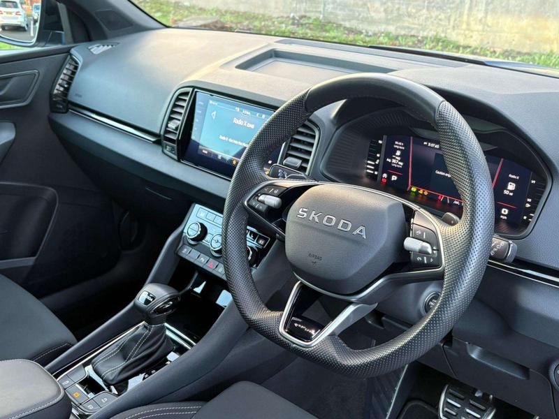 Used Skoda Karoq 2025 for sale - 76782359: Photo 4