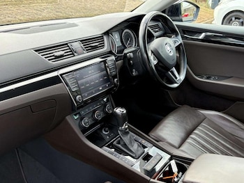 Used Skoda Superb 2015 for sale - 75778873: Photo