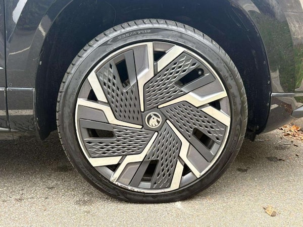 Used Skoda Karoq 2022 for sale - 76265961: Photo 40