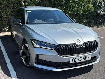Used Skoda Superb 2025 for sale - 79460145: Photo