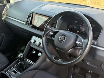 Used Skoda Karoq 2023 for sale - 79369397: Photo