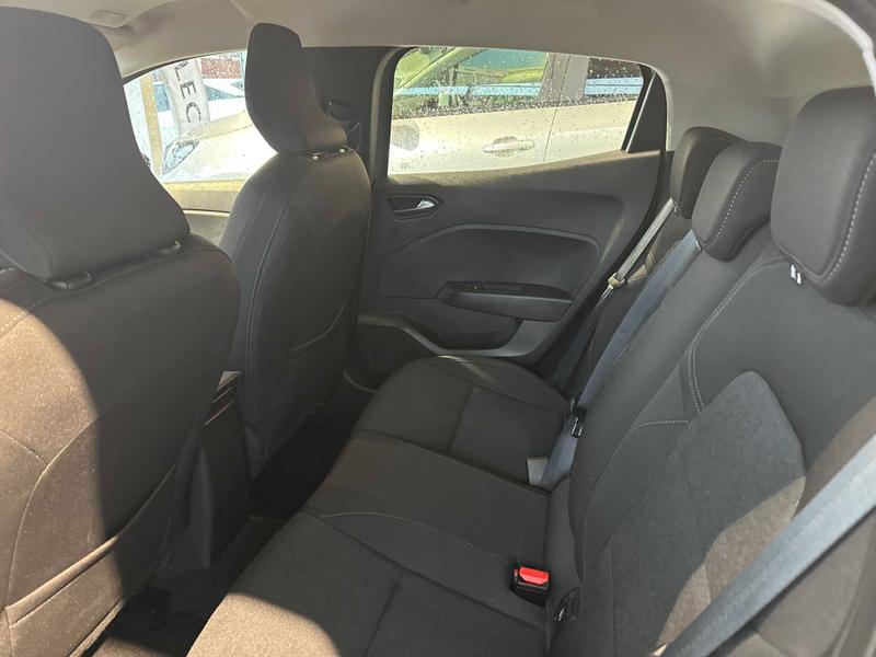 Used Renault Clio 2022 for sale - 77603292: Photo 7